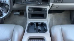 
										2003 Chevrolet Tahoe LT 4×4 full									