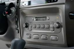 
										2003 Toyota Land Cruiser UZJ100 full									