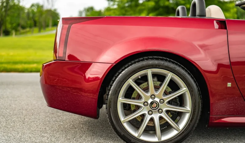 
								2006 Cadillac XLR-V Supercharged full									