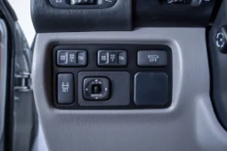 
										2007 Toyota Land Cruiser UZJ100 full									