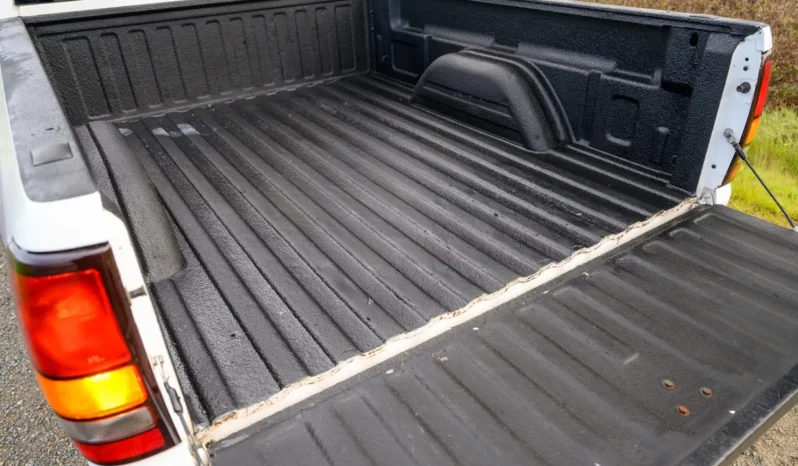 
								2001 GMC Sierra 2500 Extended Cab 4×4 full									