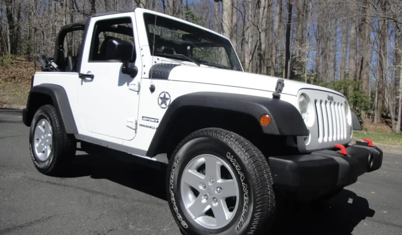 
								2014 Jeep Wrangler Sport S full									