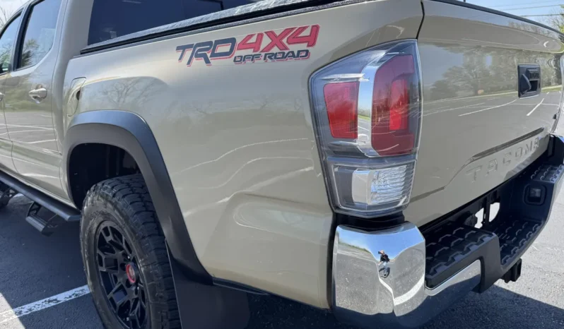 
								2020 Toyota Tacoma TRD Off-Road Double Cab 4×4 V6 6-Speed full									