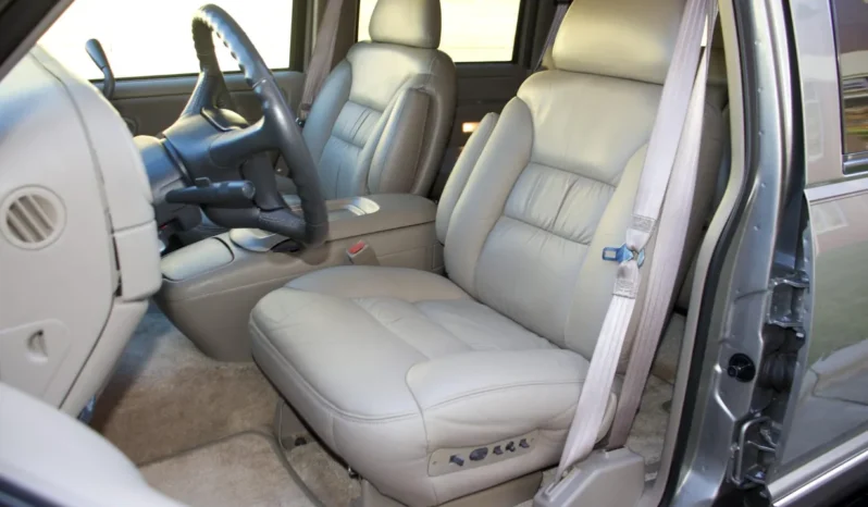
								1999 Chevrolet Tahoe LT full									