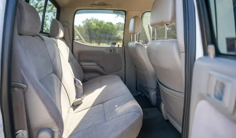 
								2003 Toyota Tacoma SR5 Double Cab TRD V6 full									