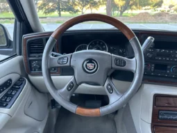 
										2004 Cadillac Escalade GMT800 AWD full									