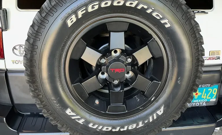 
								2008 Toyota FJ Cruiser Trail Teams Special Edition full									