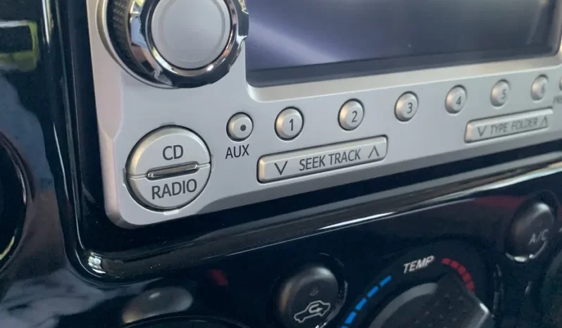 
								2014 Toyota FJ Cruiser full									