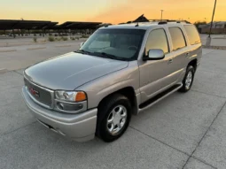 
										2004 GMC Yukon Denali 1500 Luxury full									