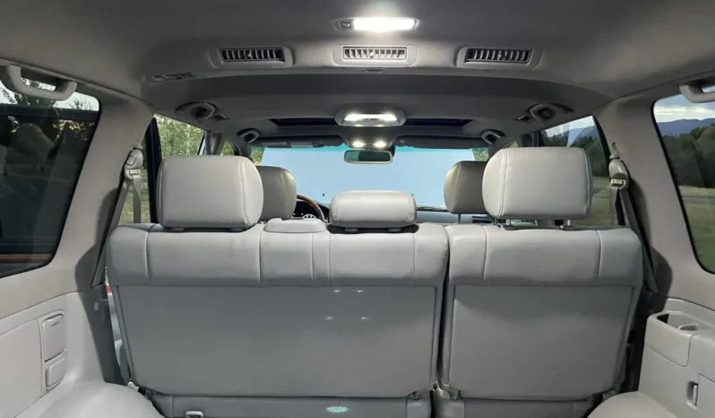 
								2004 Lexus LX470 full									