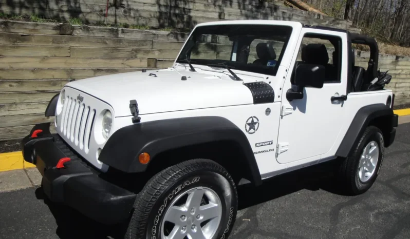 
								2014 Jeep Wrangler Sport S full									