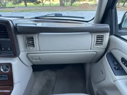 
										2004 Cadillac Escalade GMT800 AWD full									