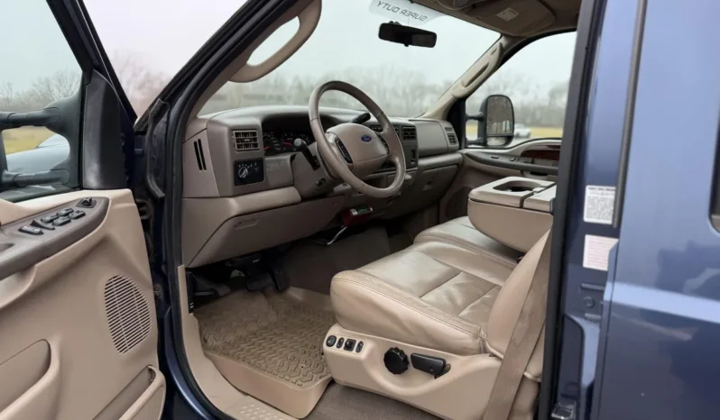 
								2004 Ford F-350 Super Duty Lariat Crew Cab Power Stroke 4×4 Dually full									
