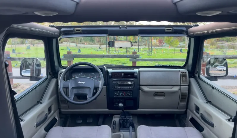 
								2005 Jeep Wrangler SE 6-Speed full									