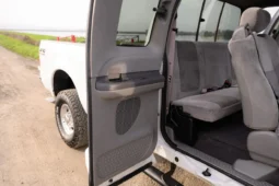 
										2001 Ford F-350 Super Duty XLT SuperCab Power Stroke 4×4 6-Speed full									