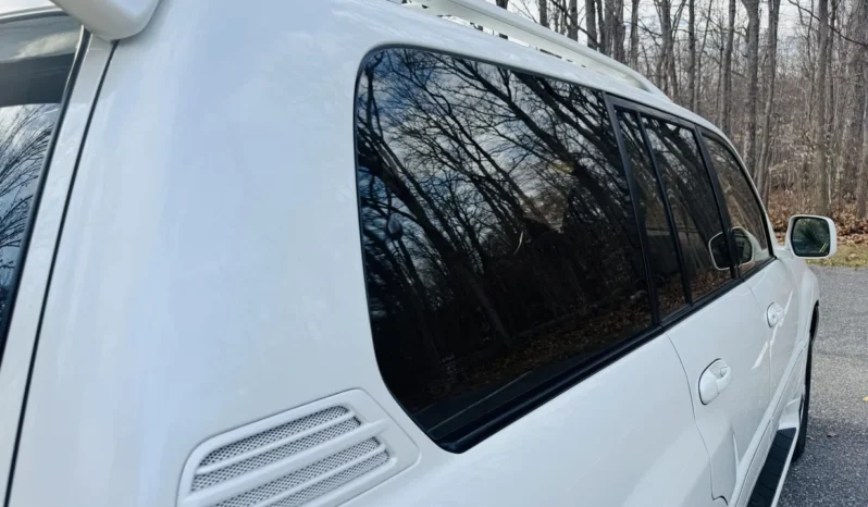 
								2003 Lexus LX470 full									