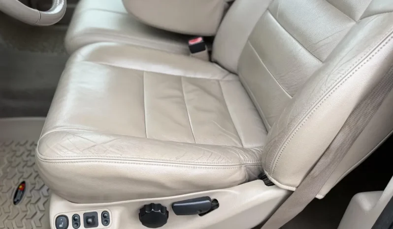 
								2004 Ford F-350 Super Duty Lariat Crew Cab Power Stroke 4×4 Dually full									