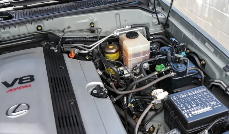
								2001 Lexus LX470 full									