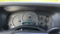 
										2004 Chevrolet Suburban 2500 LT 8.1L 4×4 full									