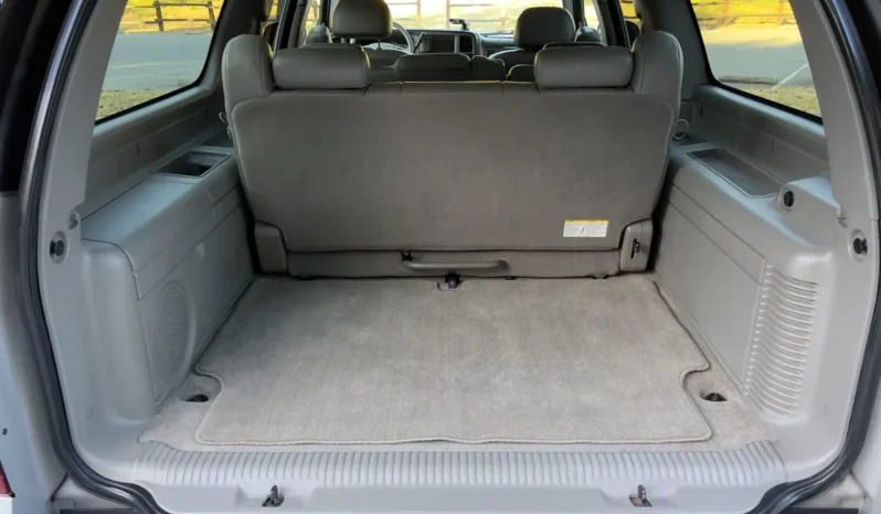 
								2005 GMC Yukon XL Denali GMT800 full									