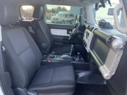 
										2012 Toyota FJ Cruiser full									