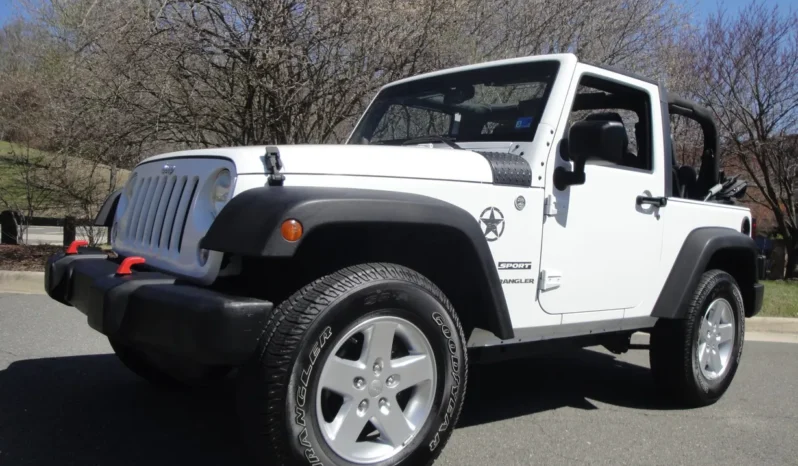 
								2014 Jeep Wrangler Sport S full									
