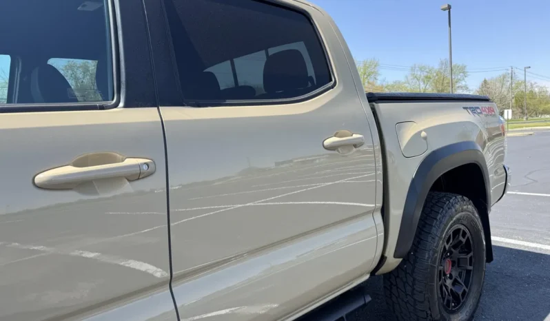 
								2020 Toyota Tacoma TRD Off-Road Double Cab 4×4 V6 6-Speed full									