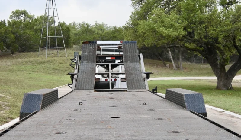 
								2005 Chevrolet Kodiak C4500 Duramax Car Hauler w/ 2002 Imperial 4-Car Trailer full									