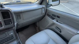 
										2005 GMC Yukon XL Denali GMT800 full									