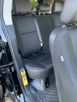 
										2014 Toyota FJ Cruiser full									