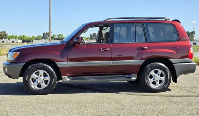 
								2001 Toyota Land Cruiser UZJ100 full									