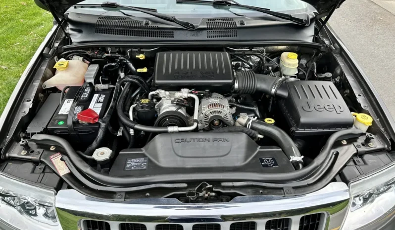 
								2004 Jeep Grand Cherokee Limited 4×4 full									
