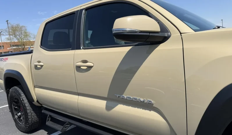 
								2020 Toyota Tacoma TRD Off-Road Double Cab 4×4 V6 6-Speed full									