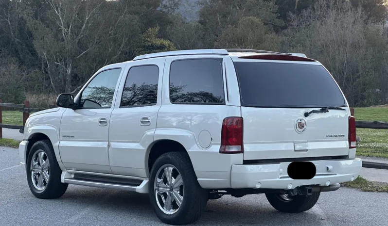 
								2004 Cadillac Escalade GMT800 AWD full									
