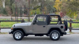 
										2005 Jeep Wrangler SE 6-Speed full									