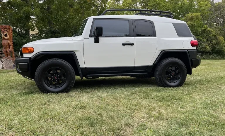 
								2008 Toyota FJ Cruiser Trail Teams Special Edition full									