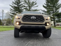 
										2020 Toyota Tacoma TRD Off-Road Double Cab 4×4 V6 6-Speed full									