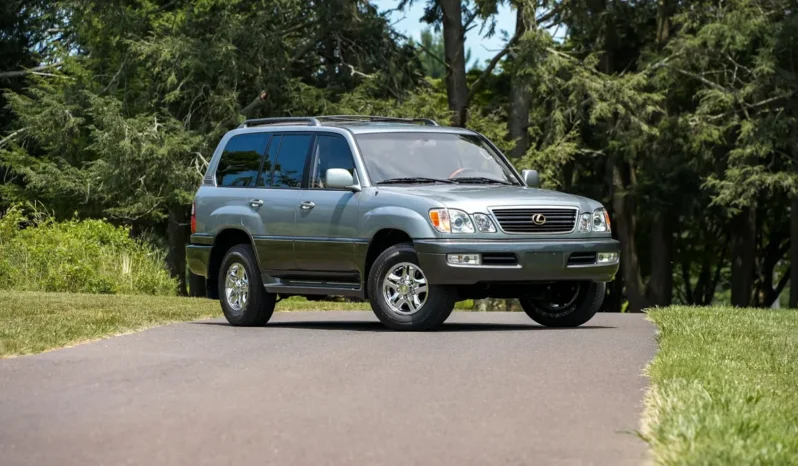 
								2001 Lexus LX470 full									