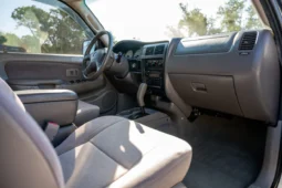 
										2003 Toyota Tacoma SR5 Double Cab TRD V6 full									