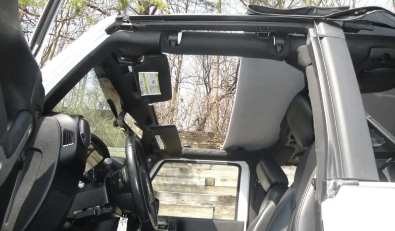 
								2014 Jeep Wrangler Sport S full									