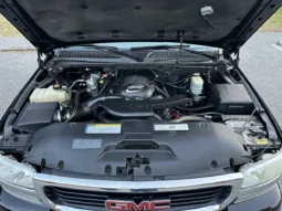 
										2001 GMC Yukon SLT 4×4 full									