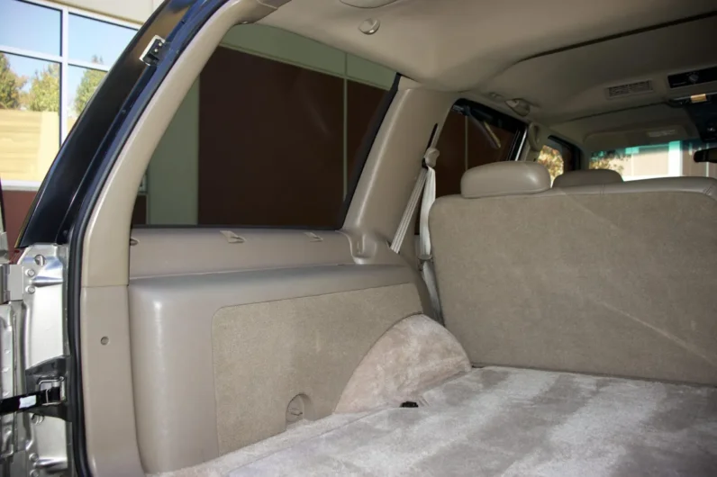 
								1999 Chevrolet Tahoe LT full									