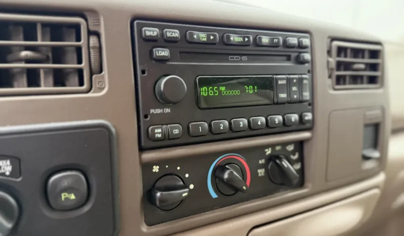 
								2004 Ford F-350 Super Duty Lariat Crew Cab Power Stroke 4×4 Dually full									