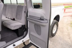 
										2001 Ford F-350 Super Duty XLT SuperCab Power Stroke 4×4 6-Speed full									