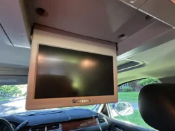 
										2010 Chevrolet Tahoe LT 4×4 full									