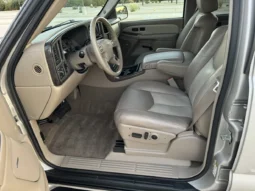 
										2004 GMC Yukon Denali 1500 Luxury full									