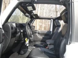
										2014 Jeep Wrangler Sport S full									