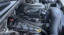 
										2004 Chevrolet Suburban 2500 LT 8.1L 4×4 full									