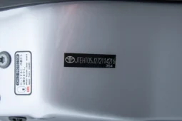 
										2007 Toyota Land Cruiser UZJ100 full									