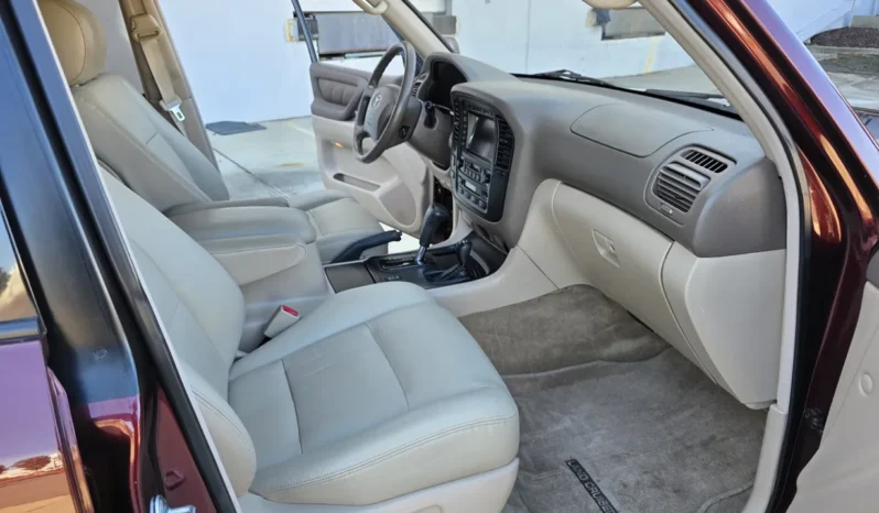 
								2001 Toyota Land Cruiser UZJ100 full									